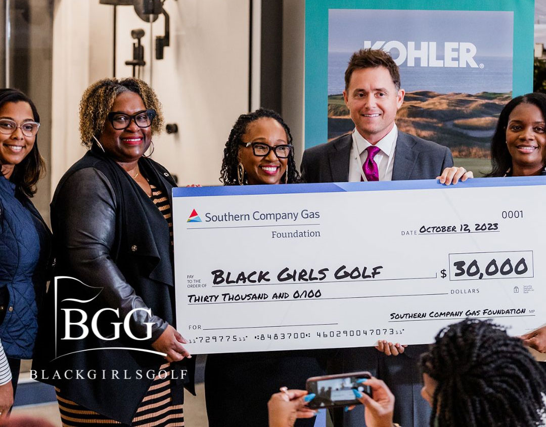 Southern Company Gas Foundation presenting check